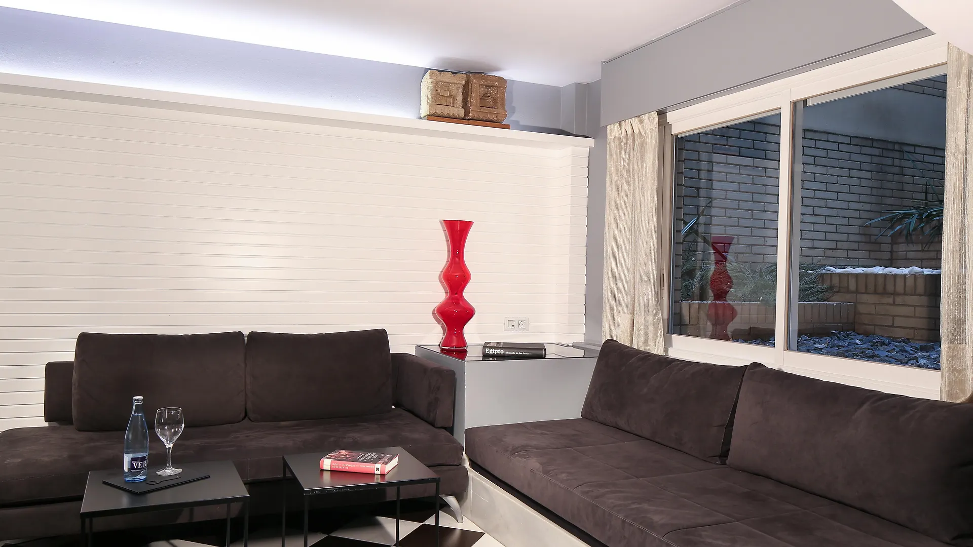 Hotel Gran Derby Suites, A Small Luxury Hotel Of The World Barcelona