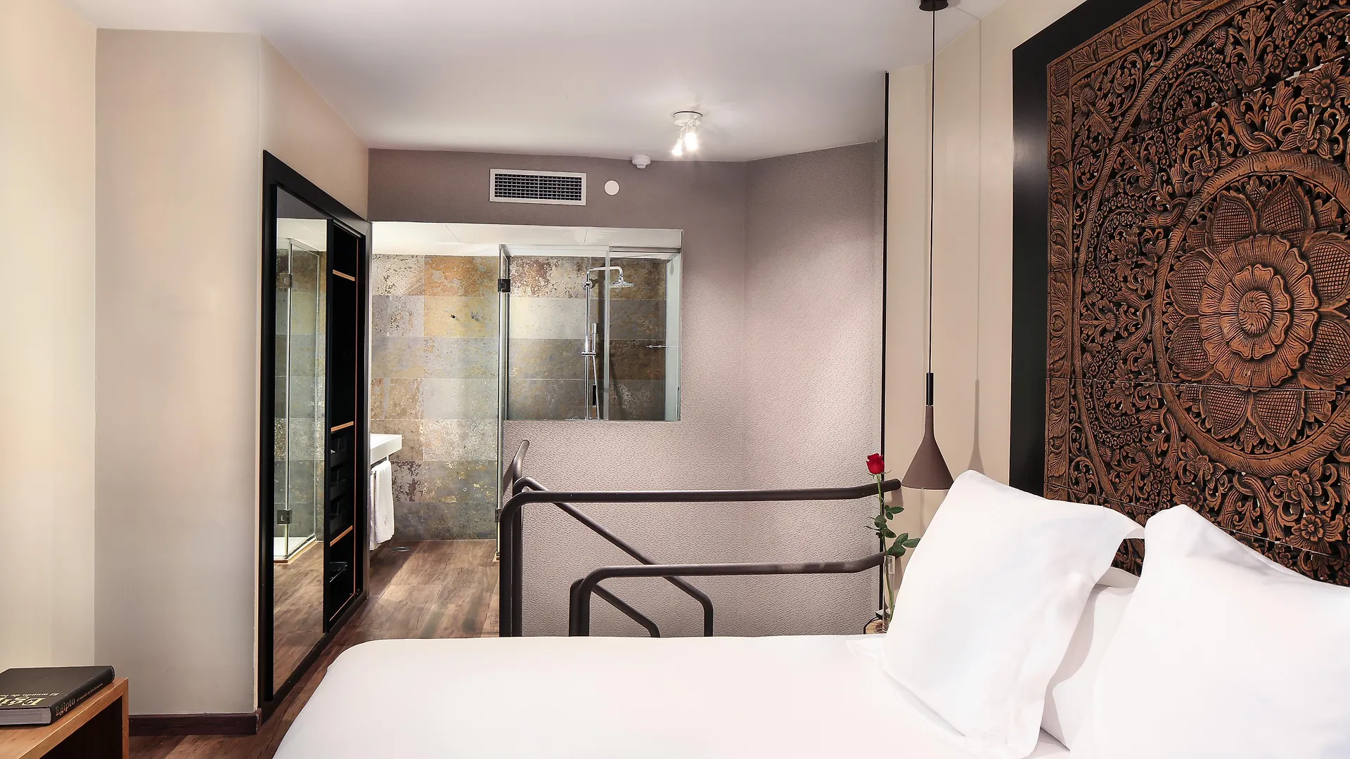 Hotel Gran Derby Suites, A Small Luxury Hotel Of The World Barcelone
