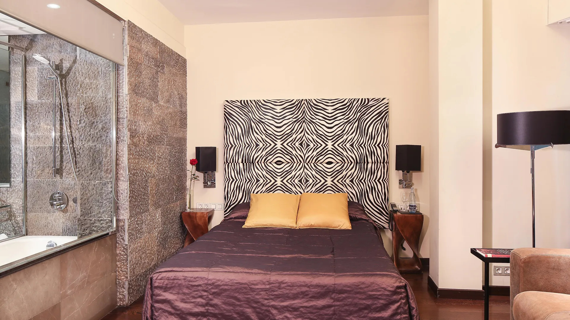 Hotel Gran Derby Suites, A Small Luxury Hotel Of The World Barcelone