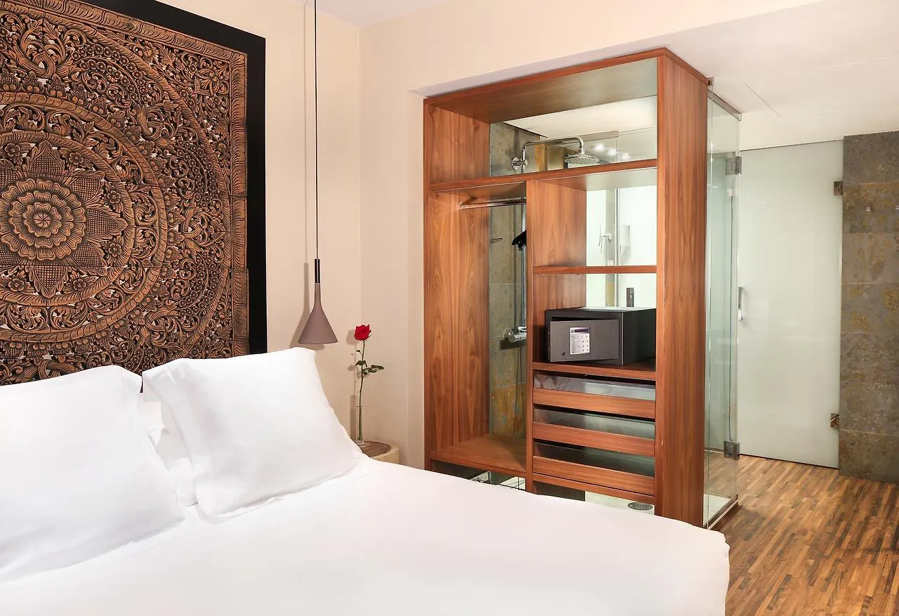 Hotel Gran Derby Suites, A Small Luxury Hotel Of The World Barcelone