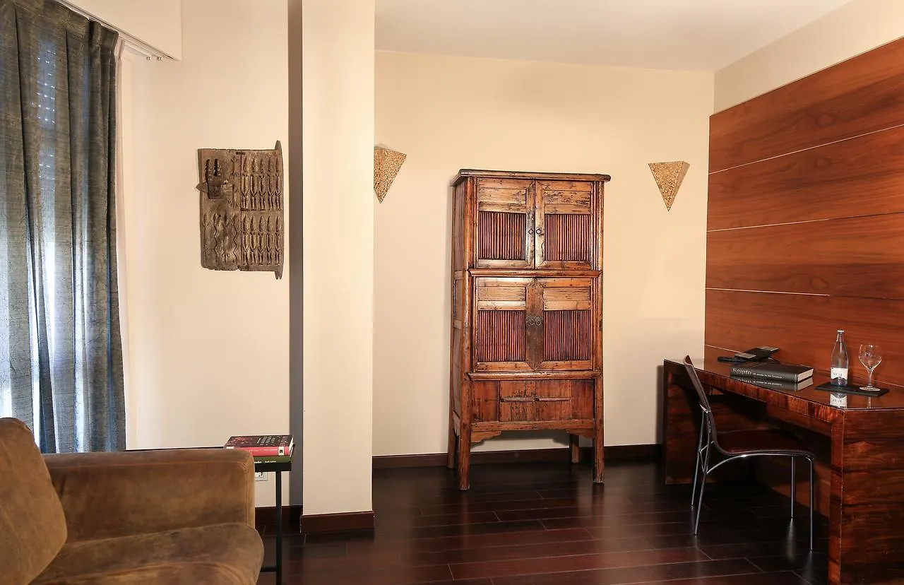 Hotel Gran Derby Suites, A Small Luxury Hotel Of The World Barcelona Spain